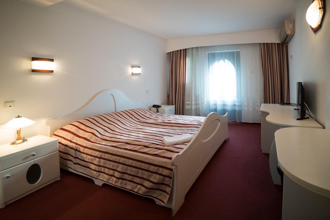 Hotel Marion Padurea Rotunda*** Reghin Ngoại thất bức ảnh